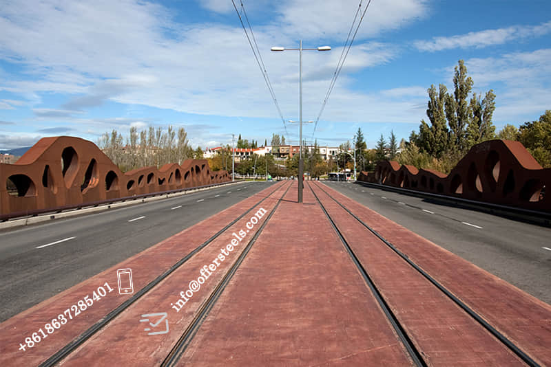 Abetxuko Bridge center view