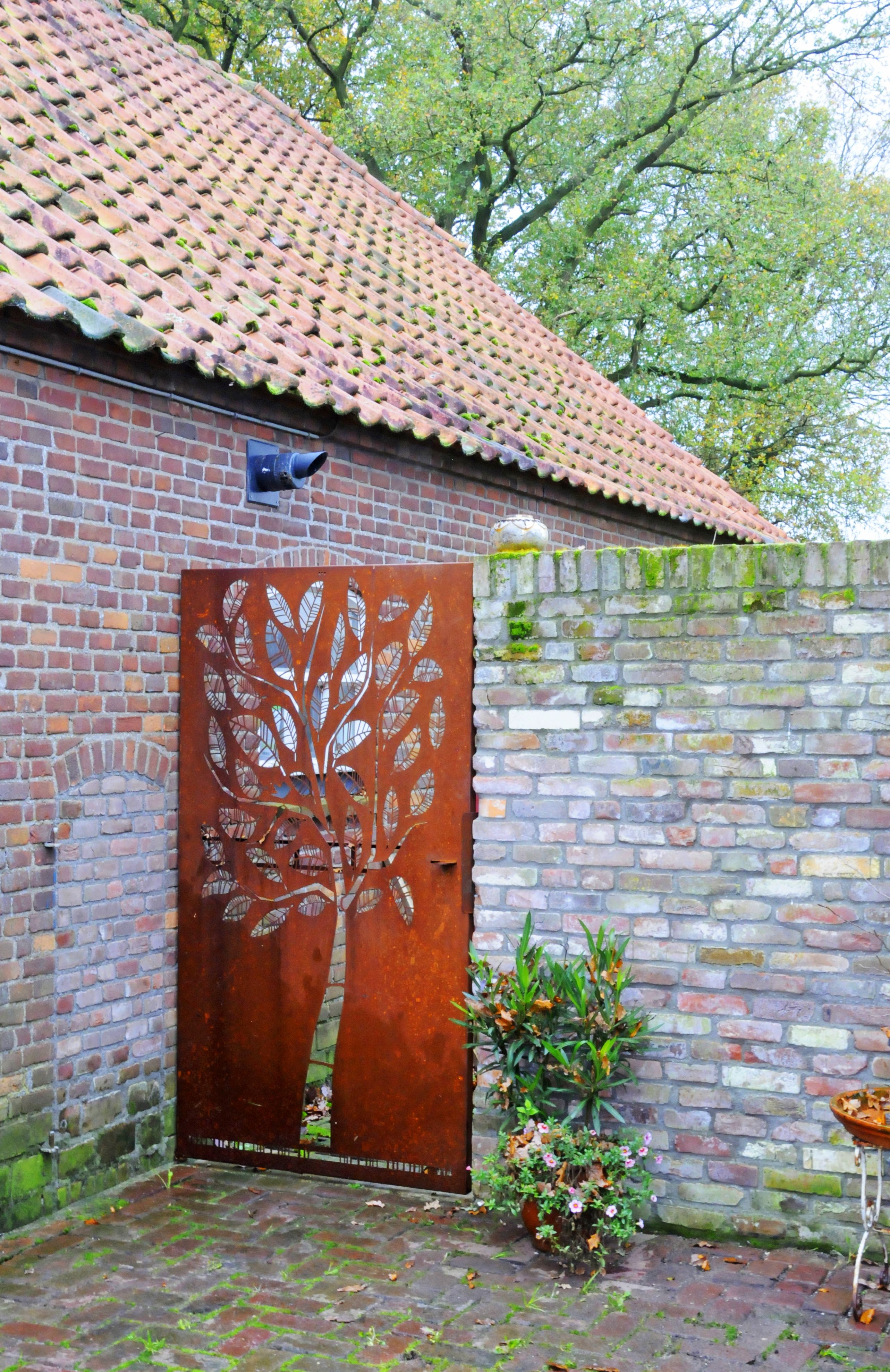 corten steel fence gate