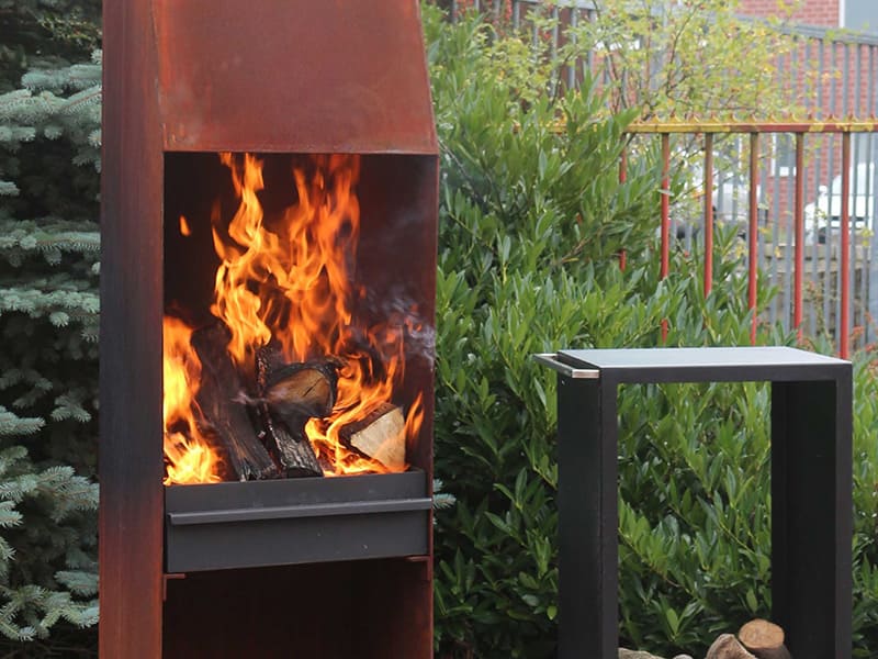 A Corten Steel Fireplace that Brings You a Different Outdoor Experience
